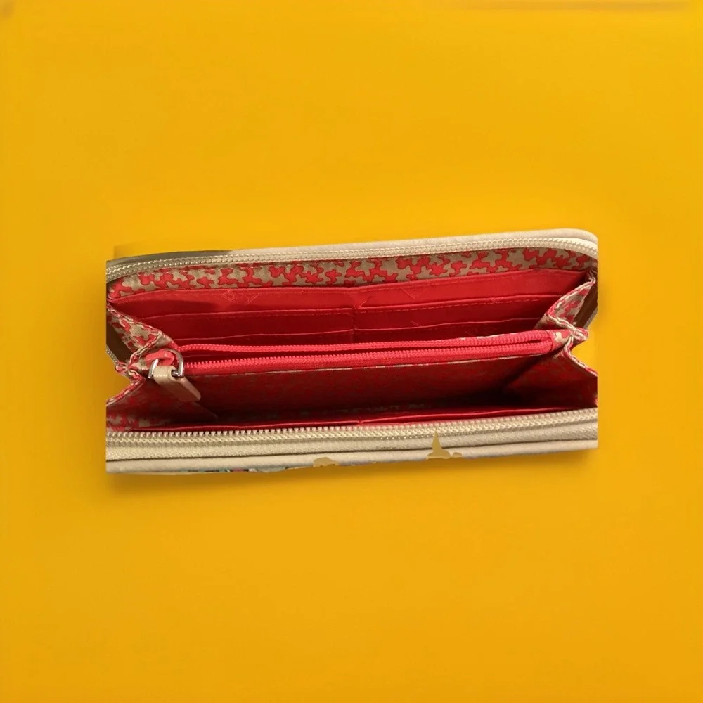 Vera Bradley Zip Around Wallet Mesa Tan, Red, Turquoise Gently Used Fashion 7.5" - Picture 3 of 3
